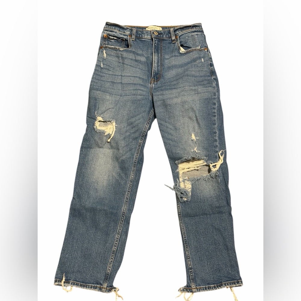 Abercrombie & Fitch Ankle Straight Ultra High Rise Distressed Jeans - EUC